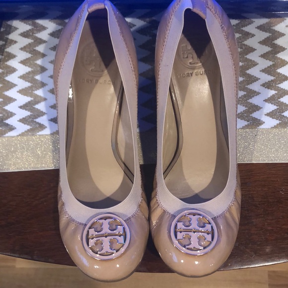 Tory Burch Shoes - Tory Burch Tan Patent Leather Wedges